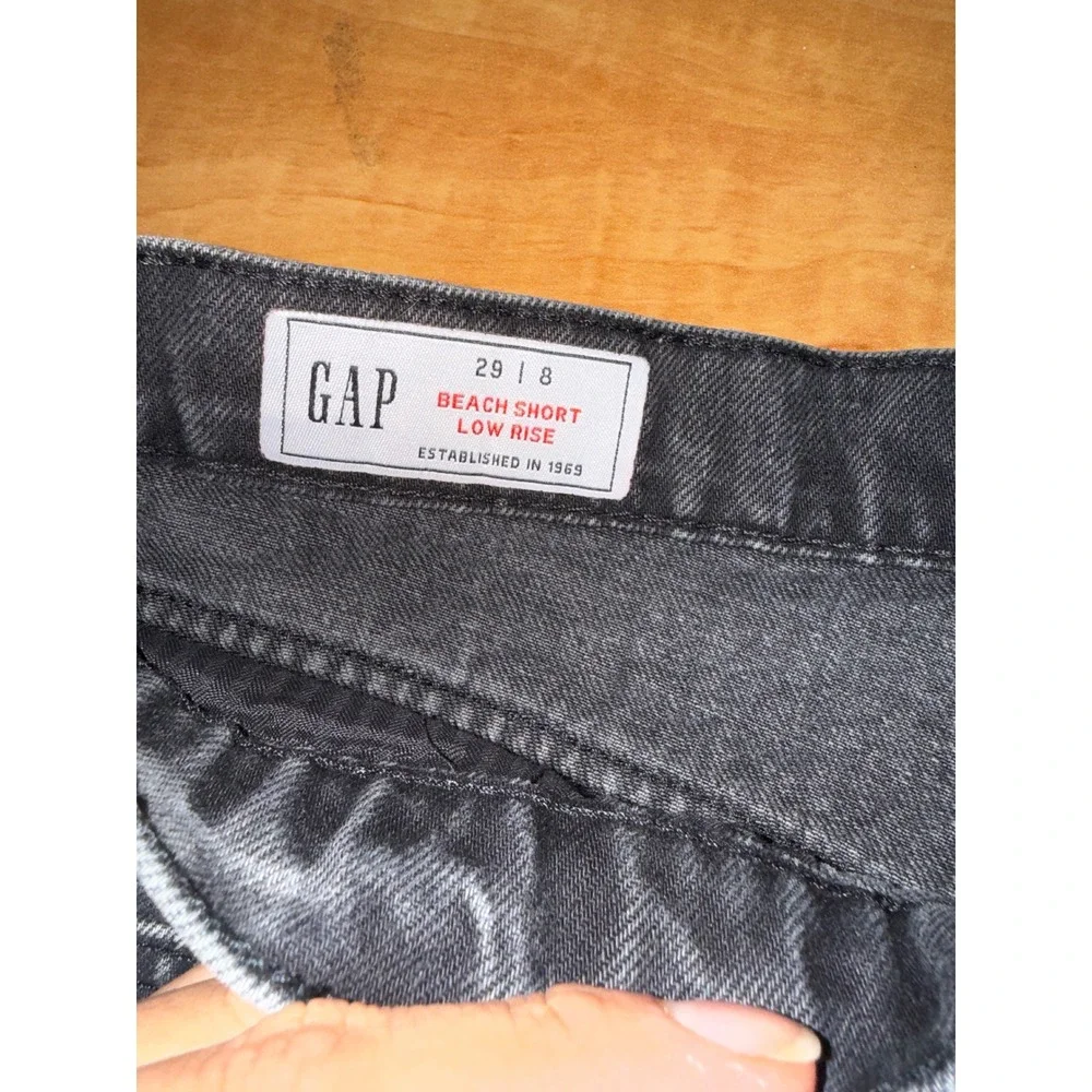 Gap Beach Short Low Rise Black Denim Cut Off Shorts Frayed Hem Size 29 8